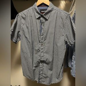 Aeropostale Short Sleeve Blue and White Plaid Button Down